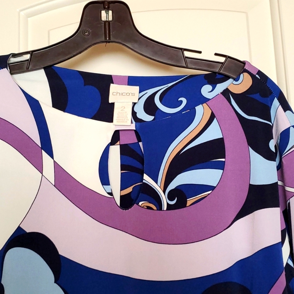 Dress. Multicolored: white, Cobalt blue, lavender, black and baby blue